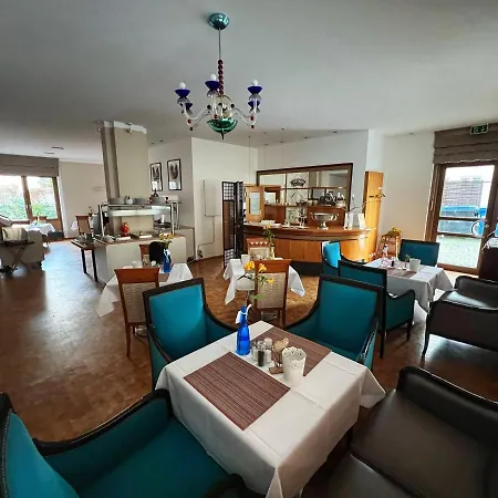 Prinz Hotel 4*