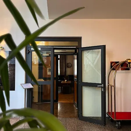 Prinz 4* Monaco di Baviera